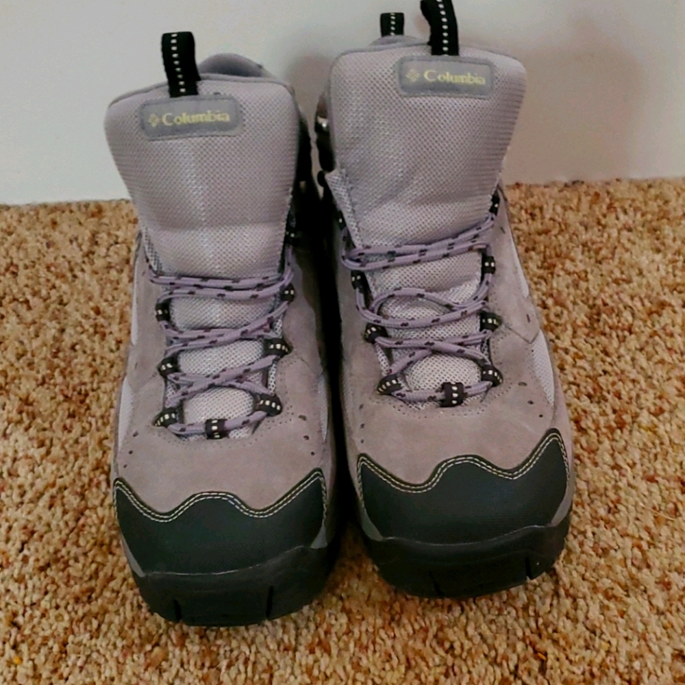 Columbia size 11 coremic ridge mid - Picture 2 of 5